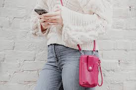 Phone Crossbody bags Outfit ideas